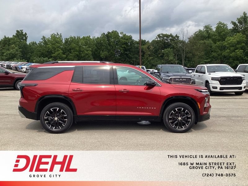 Used 2024 Chevrolet Traverse RS AWD/4WD image 8
