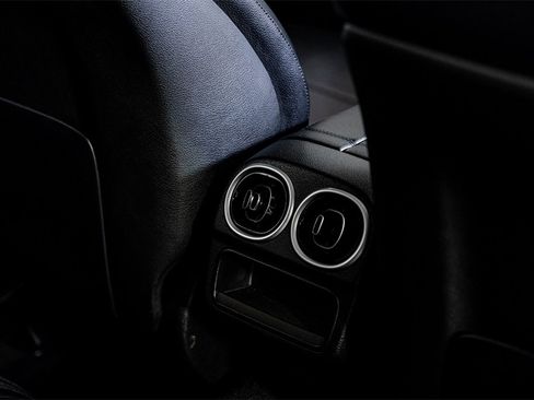 Used 2022 Mercedes-Benz C 300 C 300 image 37