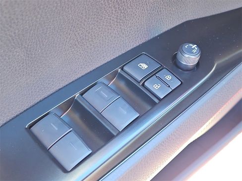 New 2026 Toyota Camry SE image 18