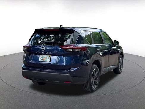 Used 2025 Nissan Rogue SV image 15