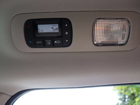Used 2026 Honda Odyssey EX-L image 16