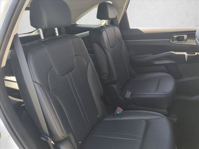 Used 2023 Kia Sorento EX FWD image 21