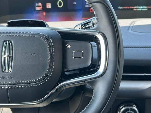 New 2026 Lincoln Navigator L Reserve AWD/4WD image 10