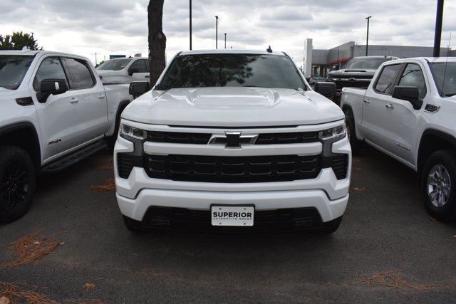 Used 2025 Chevrolet Silverado 1500 RST AWD/4WD image 2