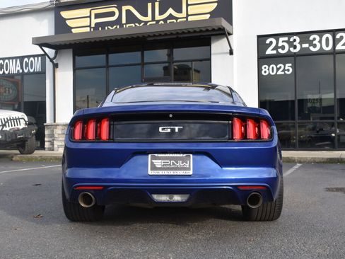 Used 2015 Ford Mustang GT image 10