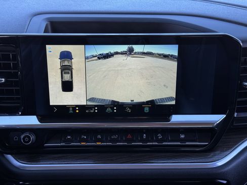 Used 2022 Chevrolet Silverado 1500 RST image 18