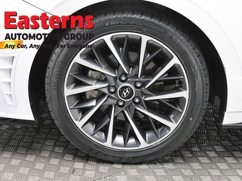 Used 2023 Hyundai Sonata Limited FWD image 33