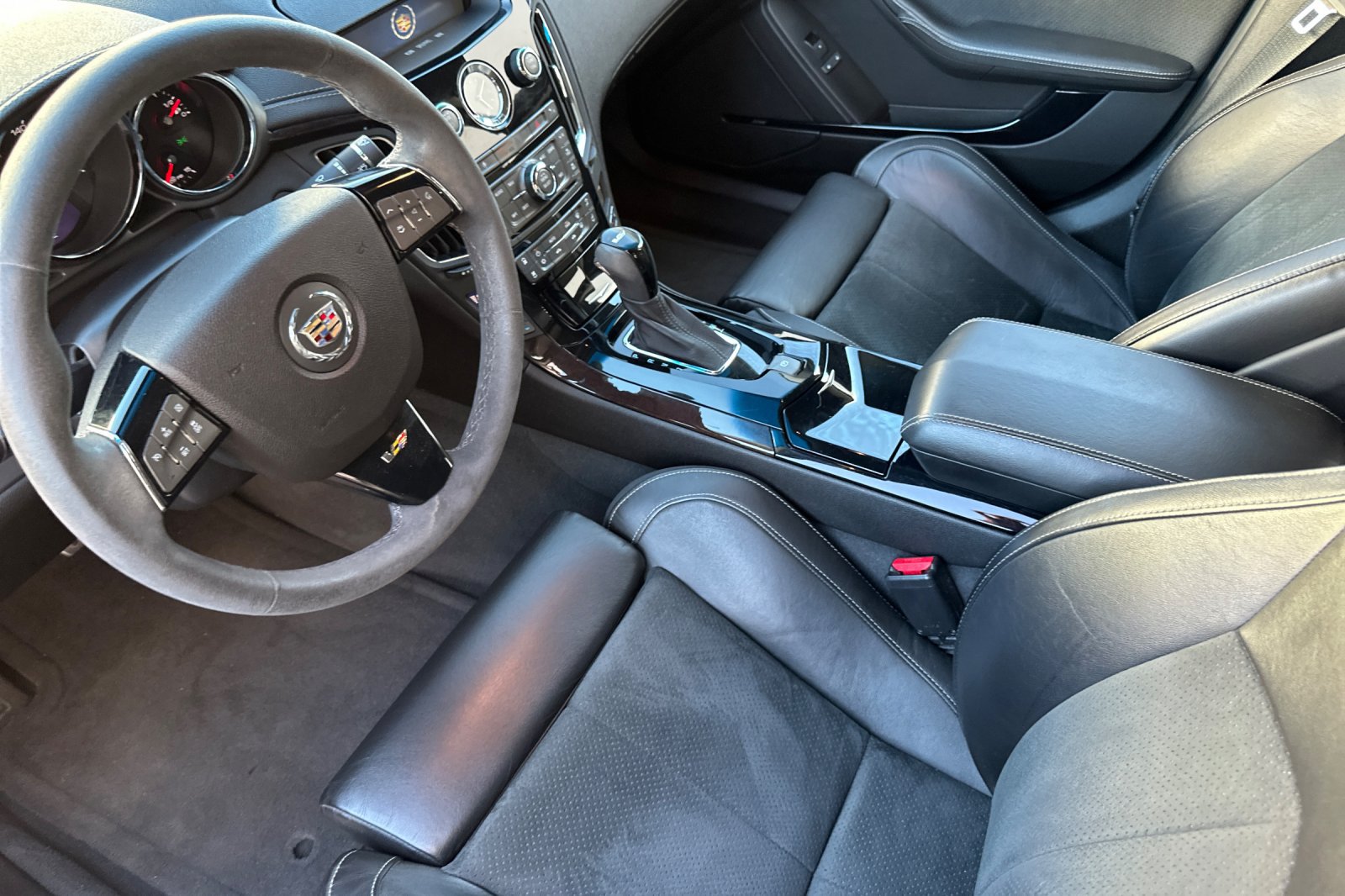 Used 2013 Cadillac CTS V w/ Wood Trim Package RWD image 10