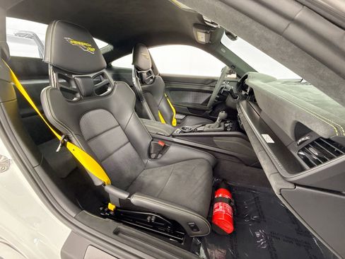 Used 2025 Porsche 911 GT3 RS image 21