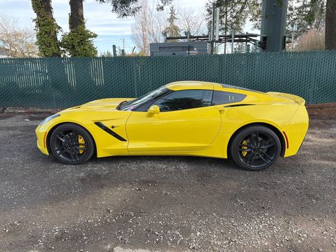 Used 2016 Chevrolet Corvette Stingray Coupe w/ 2LT Preferred Equipment Group image 2