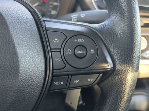 Used 2023 Toyota Corolla LE image 23