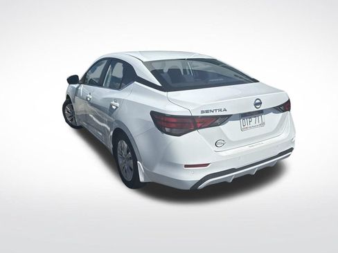 Used 2021 Nissan Sentra S FWD image 4