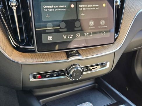 New 2026 Volvo XC60 B5 Core image 20