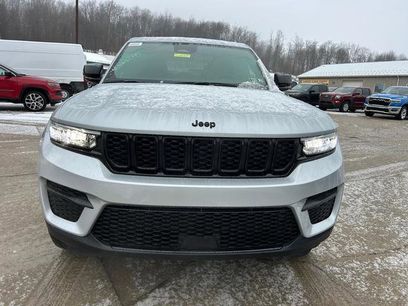 New 2025 Jeep Grand Cherokee Altitude