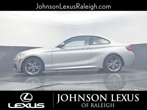 Used 2015 BMW M235i Coupe image 21