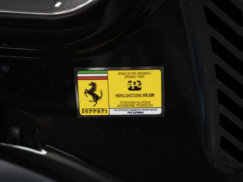 Used 2022 Ferrari F8 Tributo RWD image 62