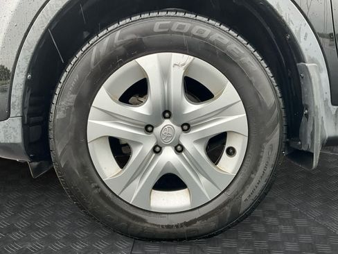 Used 2013 Toyota RAV4 LE AWD/4WD image 9