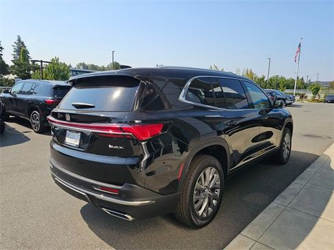 New 2025 Buick Enclave Preferred w/ Power Package image 7
