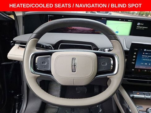 Used 2024 Lincoln Nautilus Reserve w/ Equipment Group 202A image 16