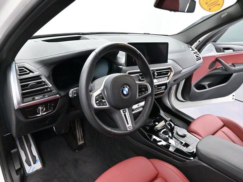 Used 2024 BMW X3 M40i w/ Premium Package image 17