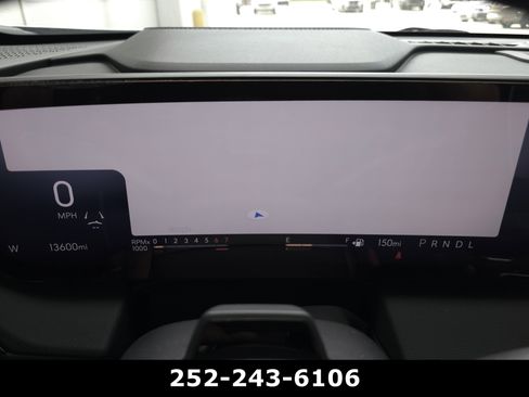 Used 2025 Buick Enclave Sport Touring w/ Super Cruise Package FWD image 25