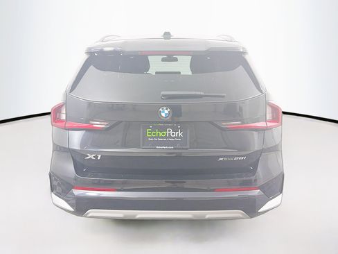 Used 2025 BMW X1 xDrive28i AWD/4WD image 7