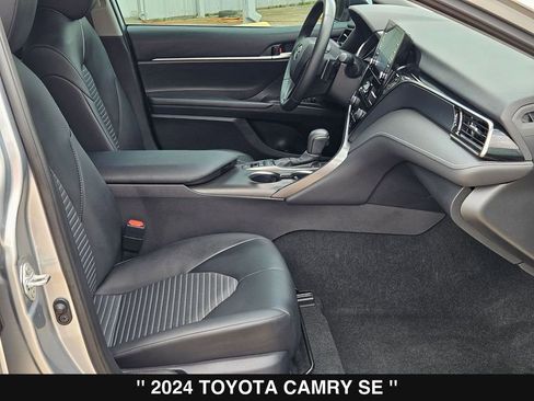 Used 2024 Toyota Camry SE FWD image 28