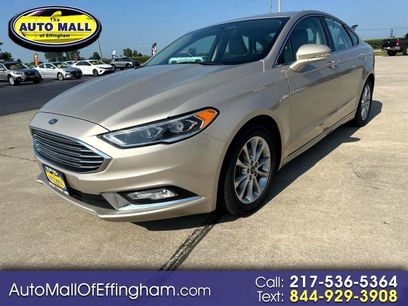 Used 2017 Ford Fusion SE w/ Fusion SE Technology Package
