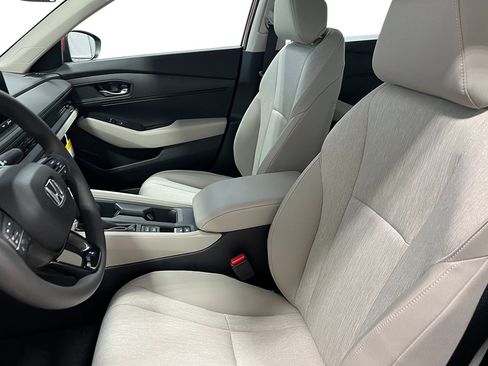 Used 2025 Honda Accord LX image 12