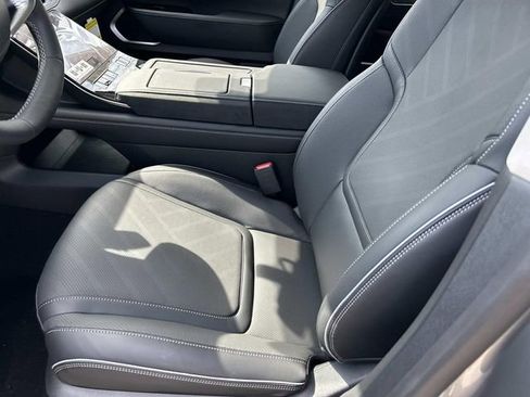 New 2026 INFINITI QX80 Luxe RWD image 15