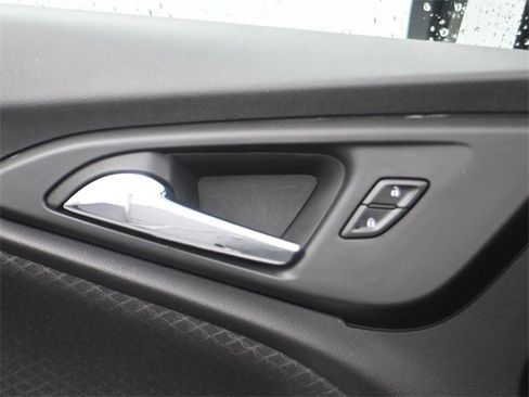 Used 2024 Chevrolet Malibu LT image 13