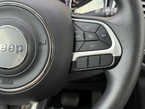 Used 2020 Jeep Compass Sport w/ Tech Group image 33