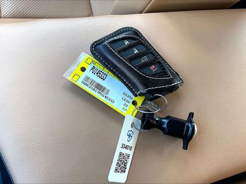 Used 2023 Lexus ES 350 w/ Accessory Package (Z1) image 15