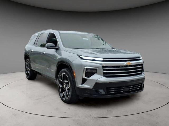 Used 2026 Chevrolet Traverse High Country w/ LPO, Floor Liner Package AWD/4WD image 14