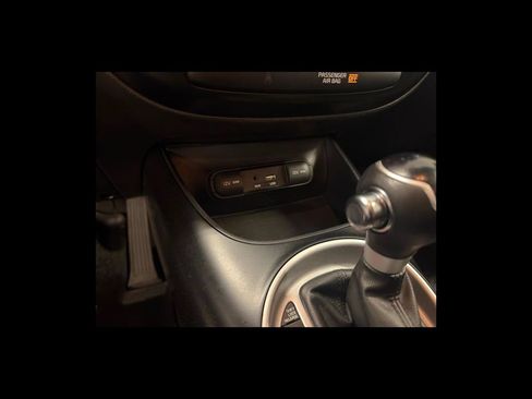 Used 2019 Kia Soul FWD image 24