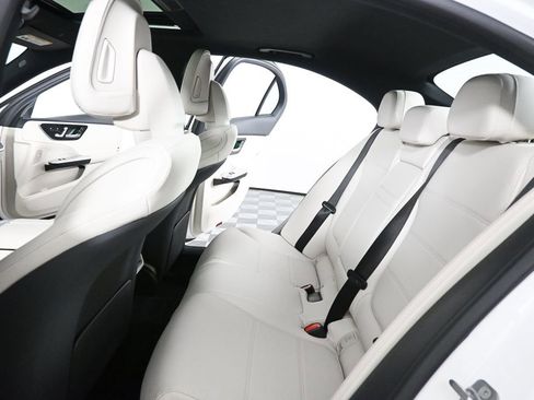 Used 2025 Mercedes-Benz C 300 Sedan image 22