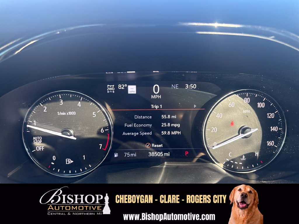 Used 2023 Buick Envision Essence w/ Technology Package I AWD/4WD image 2