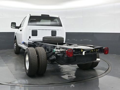 New 2026 RAM 3500 Tradesman w/ Chrome Appearance Group AWD/4WD image 10