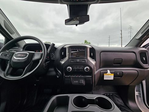 New 2026 GMC Sierra 1500 Pro w/ Pro Value Package AWD/4WD image 22