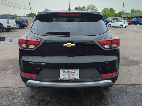 New 2026 Chevrolet TrailBlazer LT w/ LT Cold Weather Package FWD image 27