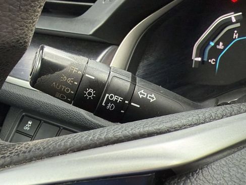 Used 2017 Honda Civic EX-T image 25
