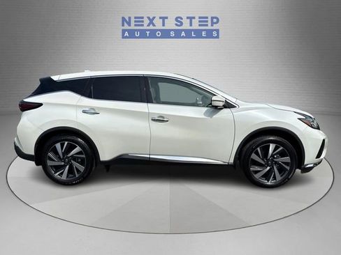 Used 2024 Nissan Murano SL AWD/4WD image 9