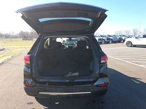 Used 2024 Chevrolet Equinox LT FWD image 10