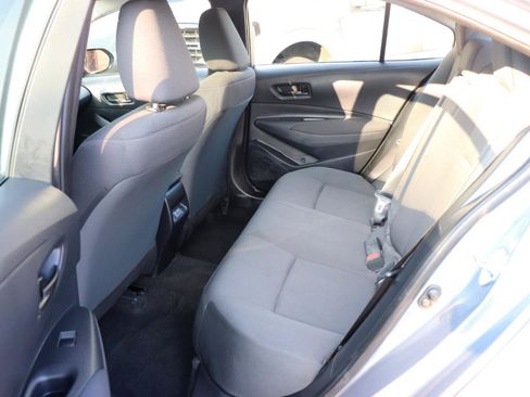 Used 2026 Toyota Corolla LE FWD image 11