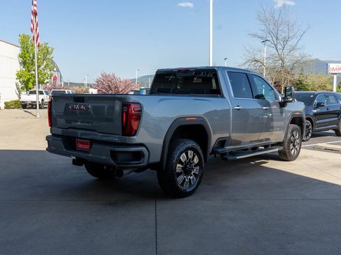 Used 2025 GMC Sierra 2500 Denali w/ Denali Reserve Package image 7