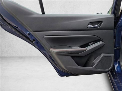 Used 2024 Nissan Altima 2.5 SR image 16