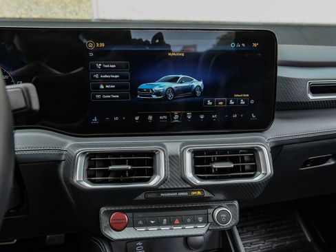 Used 2024 Ford Mustang GT Premium w/ GT Performance Package image 37