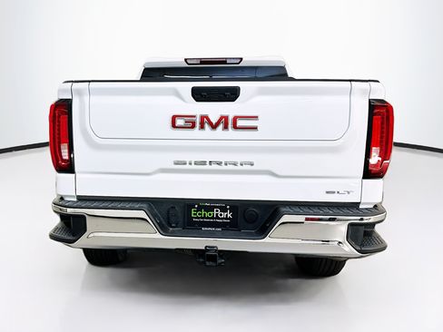 Used 2025 GMC Sierra 1500 SLT AWD/4WD image 7