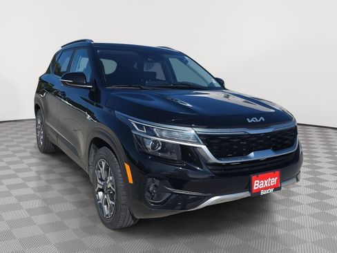 Used 2024 Kia Seltos SX AWD/4WD image 1