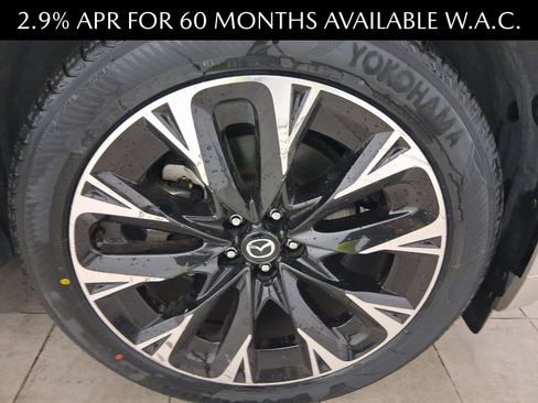 Certified 2024 MAZDA CX-90 3.3 Turbo S AWD/4WD image 11